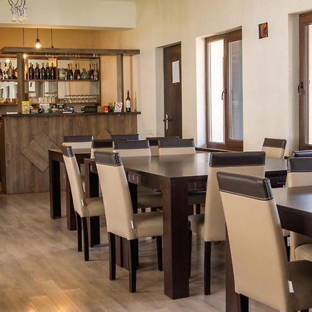 Guest House Oxygen Kazbegi Exterior foto